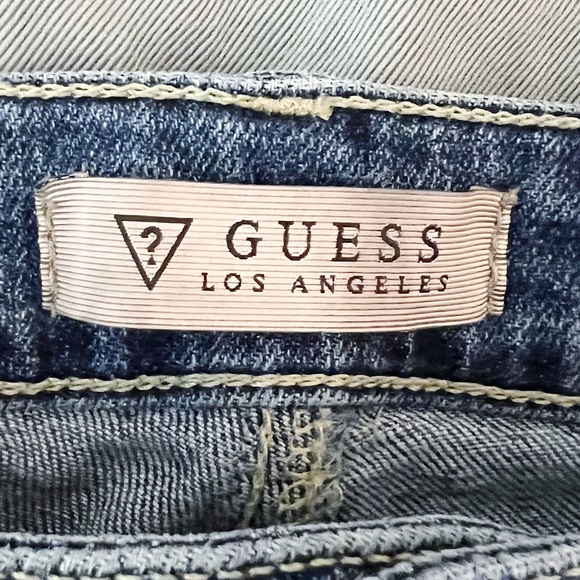 GUESS Embroidered Floral Distressed Hugh Rise Skinny Jeans Sz 26 - Picture 10 of 10